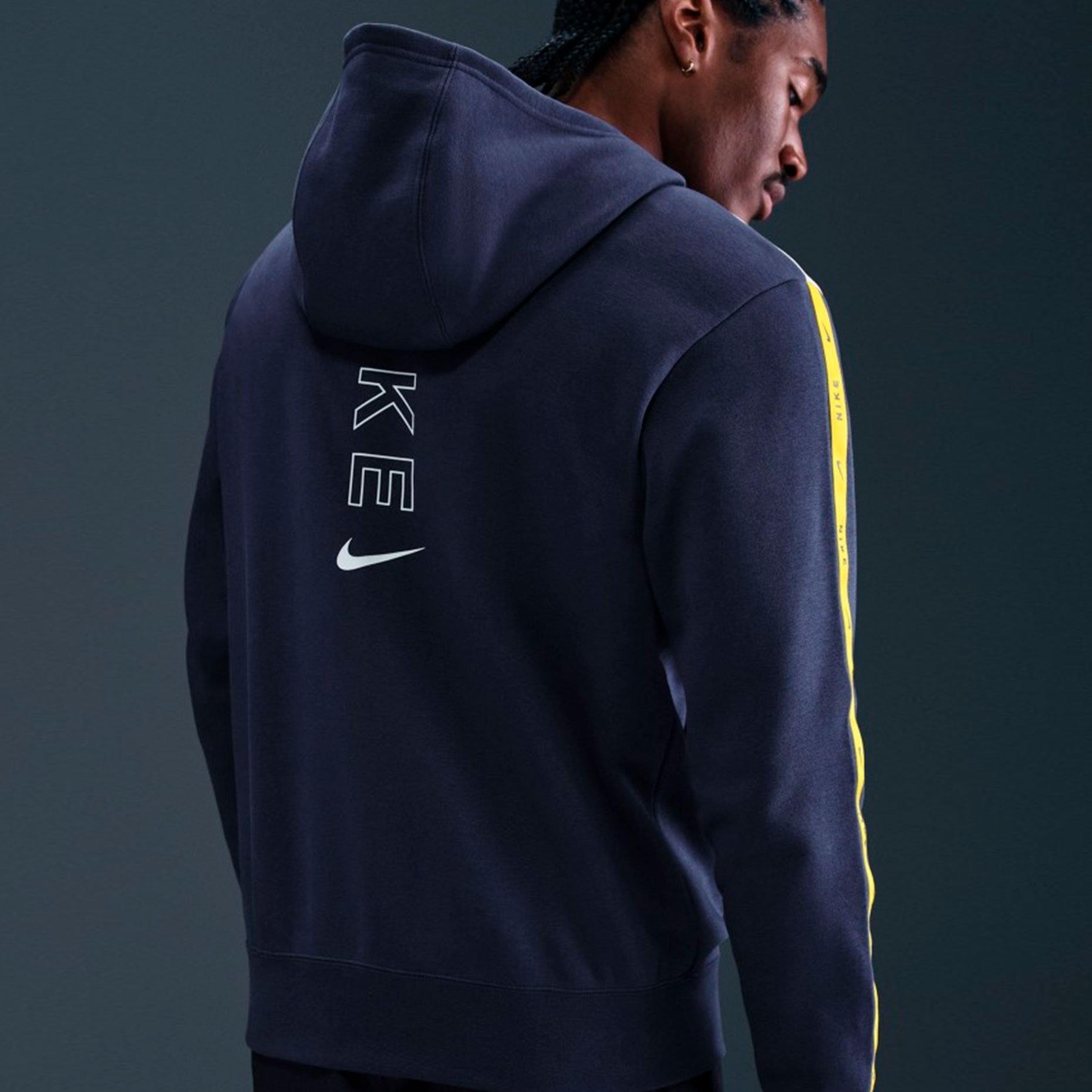 Толстовка Nike Sportswear Club Fleece Hoodie Толстовка Nike Sportswear Club Fleece Hoodie