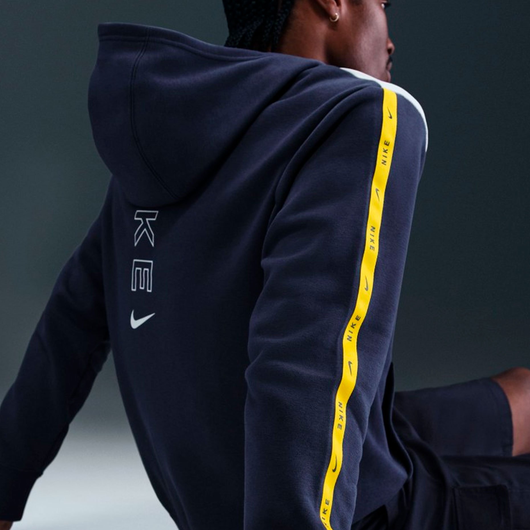 Толстовка Nike Sportswear Club Fleece Hoodie Толстовка Nike Sportswear Club Fleece Hoodie