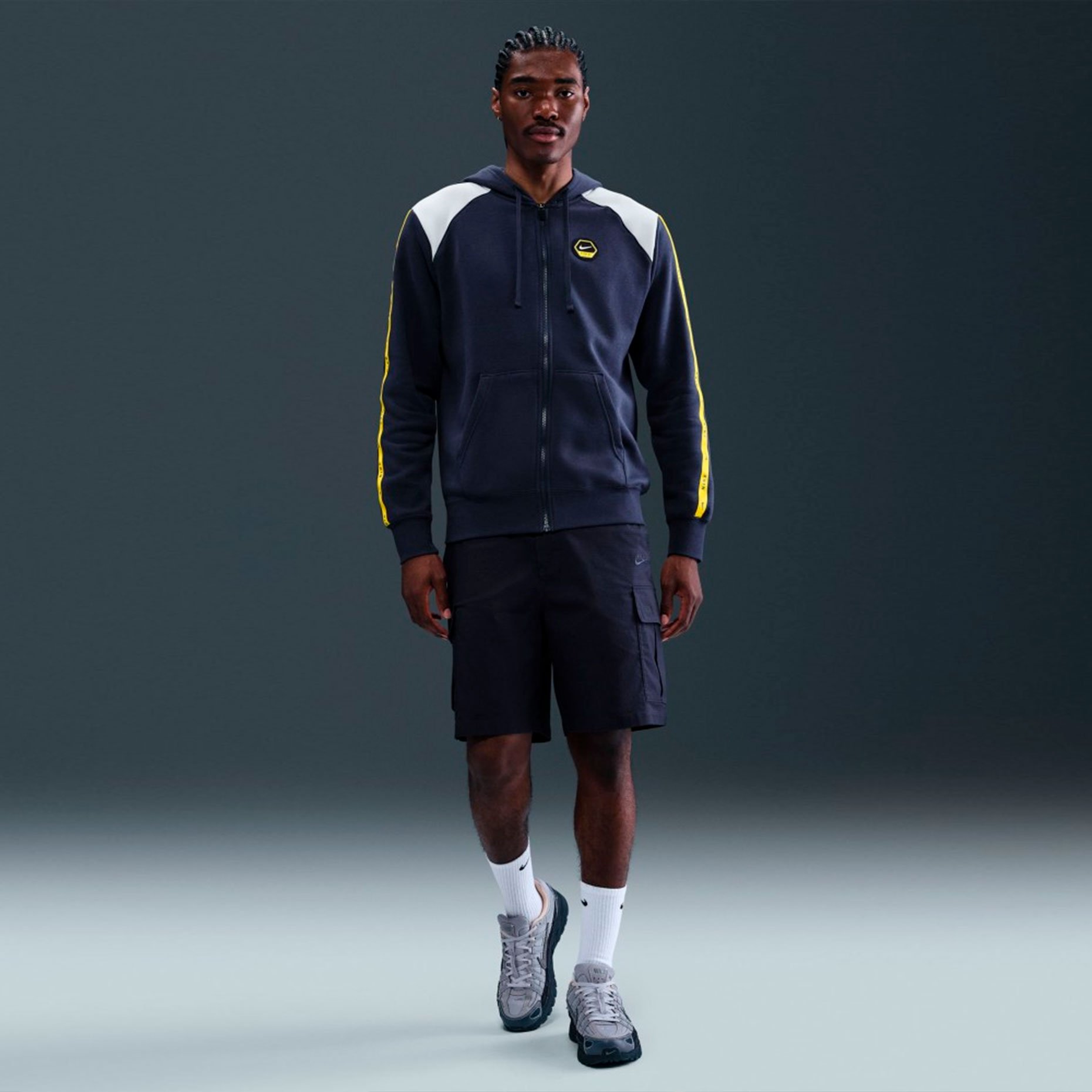 Толстовка Nike Sportswear Club Fleece Hoodie Толстовка Nike Sportswear Club Fleece Hoodie