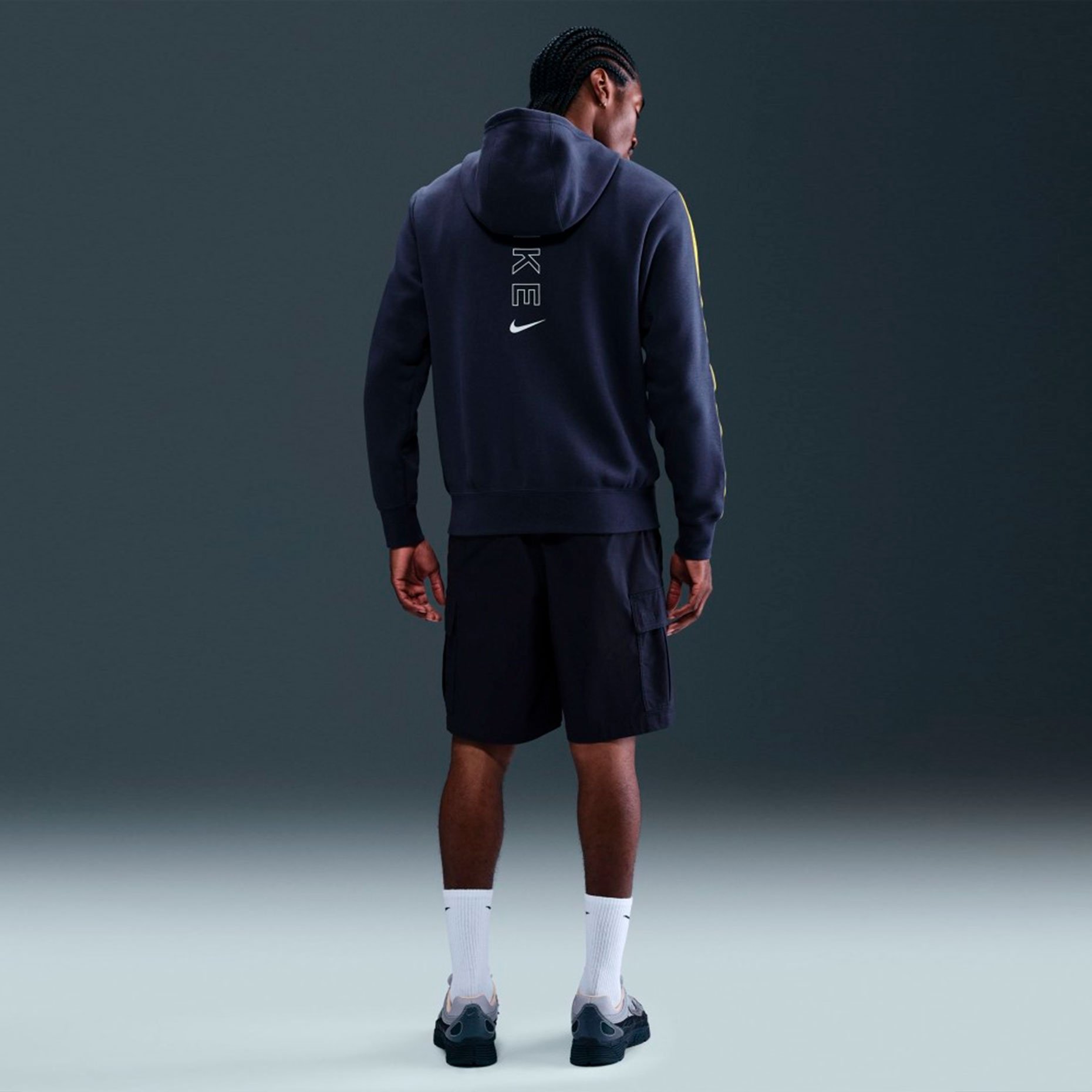 Толстовка Nike Sportswear Club Fleece Hoodie Толстовка Nike Sportswear Club Fleece Hoodie