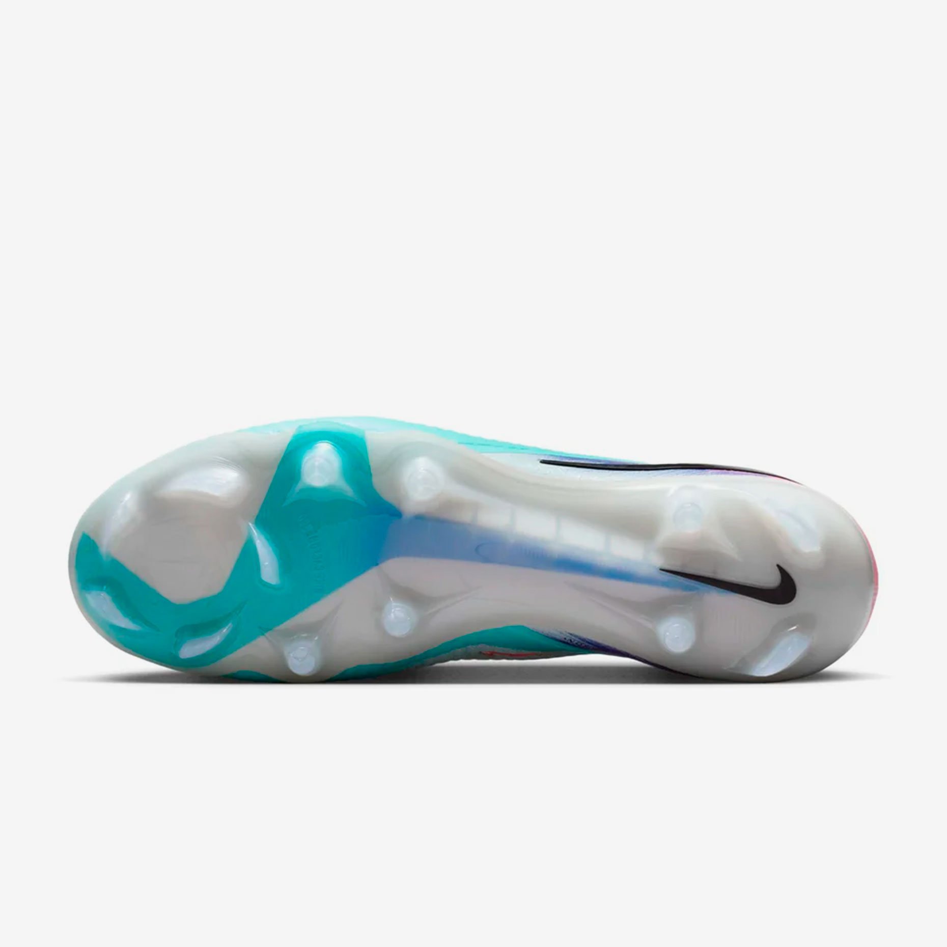 Футбольные бутсы Nike Phantom 6 Low Elite FG Футбольные бутсы Nike Phantom 6 Low Elite FG