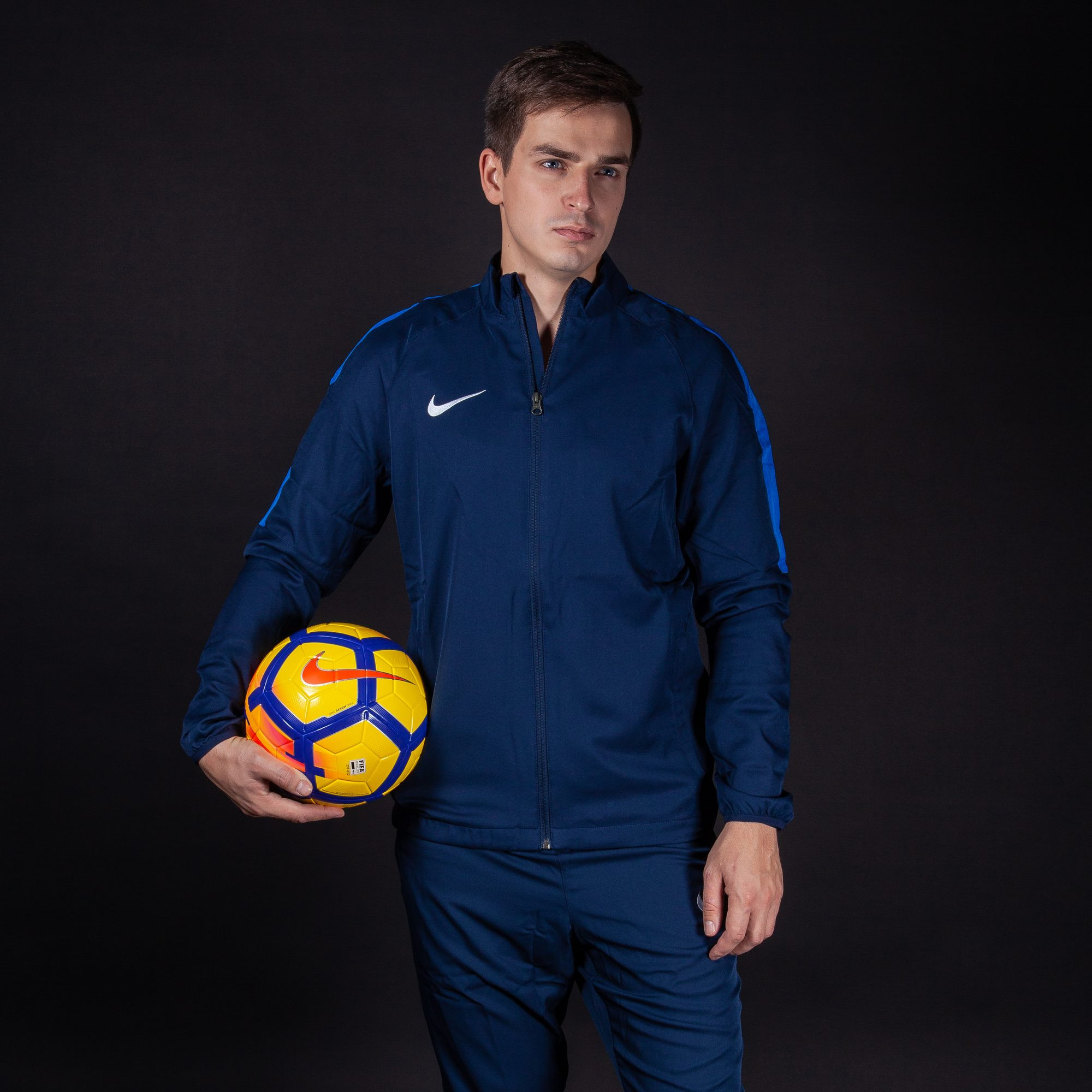 nike dry academy 18 tracksuit