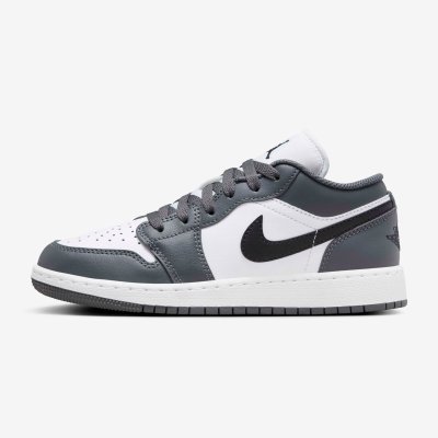 Кроссовки детские Nike Air Jordan 1 Low Кроссовки детские Nike Air Jordan 1 Low