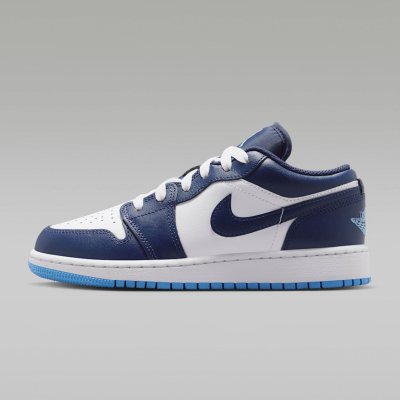 Кроссовки детские Nike Air Jordan 1 Low Кроссовки детские Nike Air Jordan 1 Low