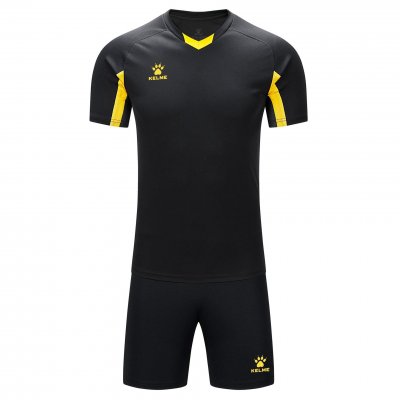 Комплект детской игровой формы Kelme Short Sleeve Set