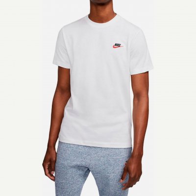 Футболка Nike Sportswear Club Tee
