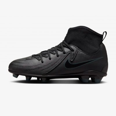 Футбольные бутсы детские Nike Phantom Luna II Club FG/MG