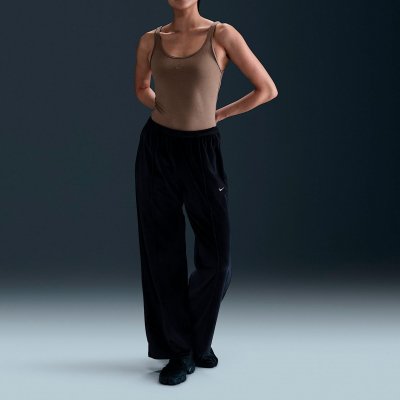 Майка женская Nike Sportswear Chill Knit Tank