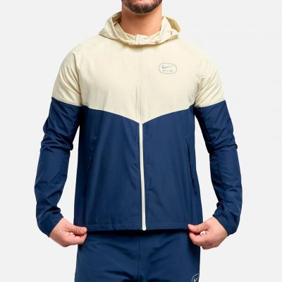 Куртка ветрозащитная Nike Sportswear Swoosh Air Run Jacket