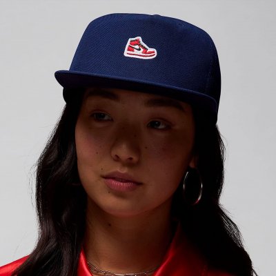 Бейсболка Jordan Pro Structured Sneaker Patch Cap